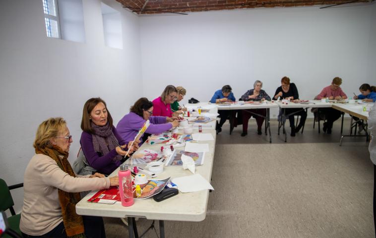 tallerdecoratuabanico